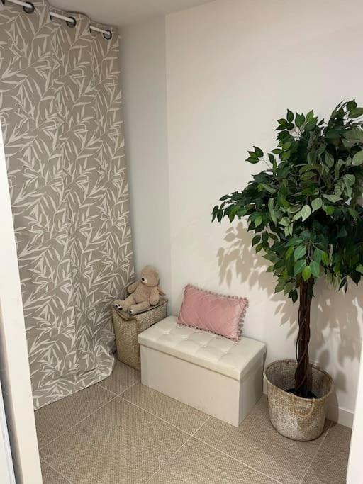 Appartement Fontaine De Vaucluse Esterno foto
